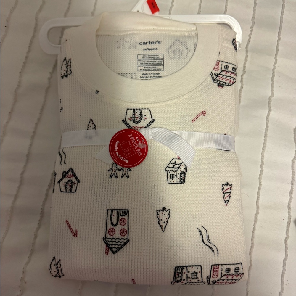 Carter's Cream Patterned Baby Outfit